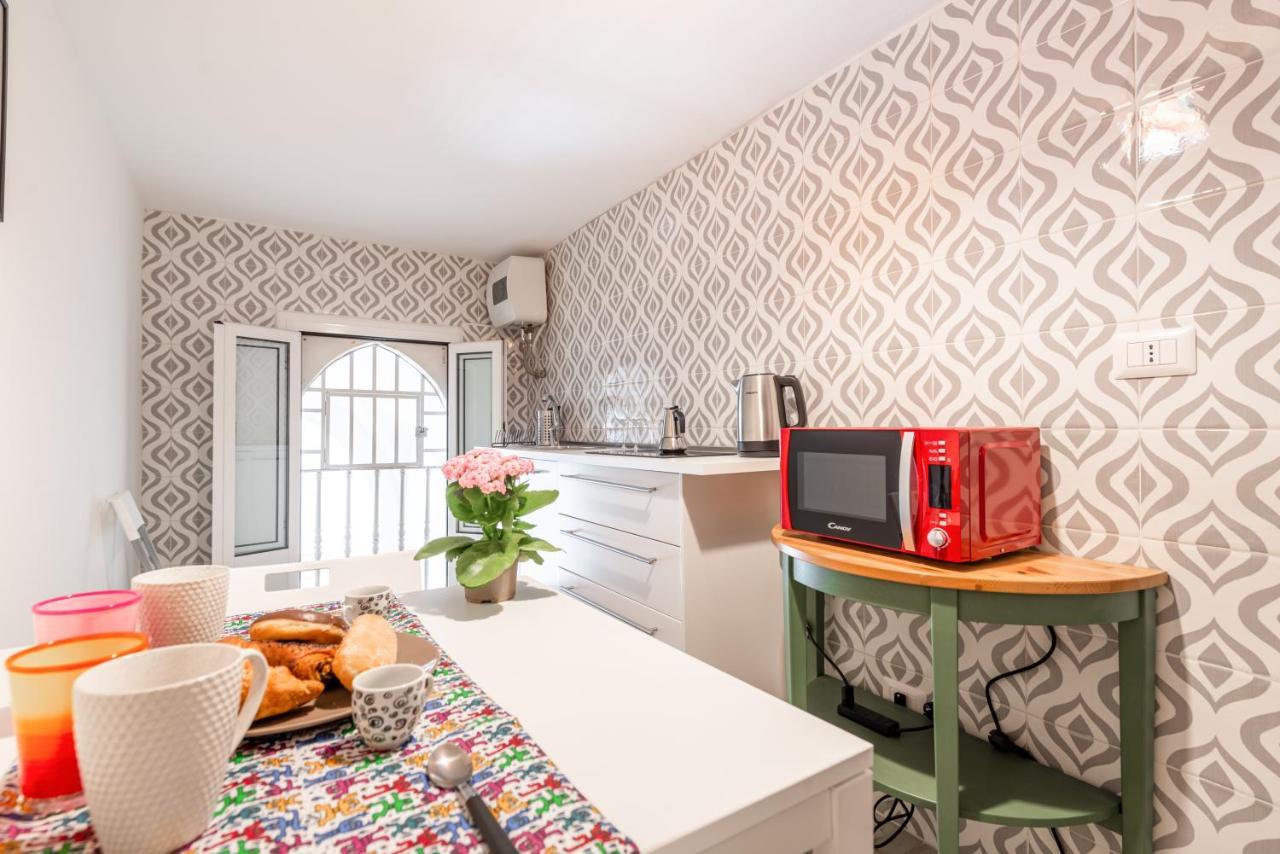 Functional & Central Flat With Netflix Барі Екстер'єр фото